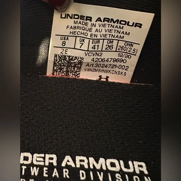 UNDER ARMOUR CHARGED VANTAGE 2E MENS ATHLETIC SNEAKERS - Picture 8 of 10